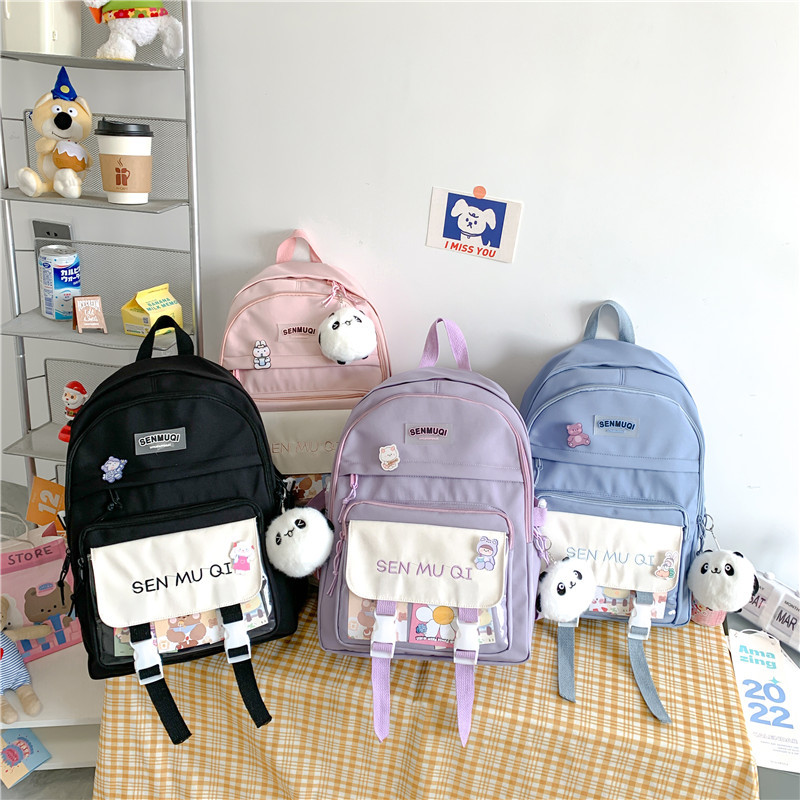 Large-capacity simple forest-style backpacks for girls in contrasting colors, forest-style nylon water-resistant backpacks and schoolbags for junior and senior high school students wholesale Application Scenario