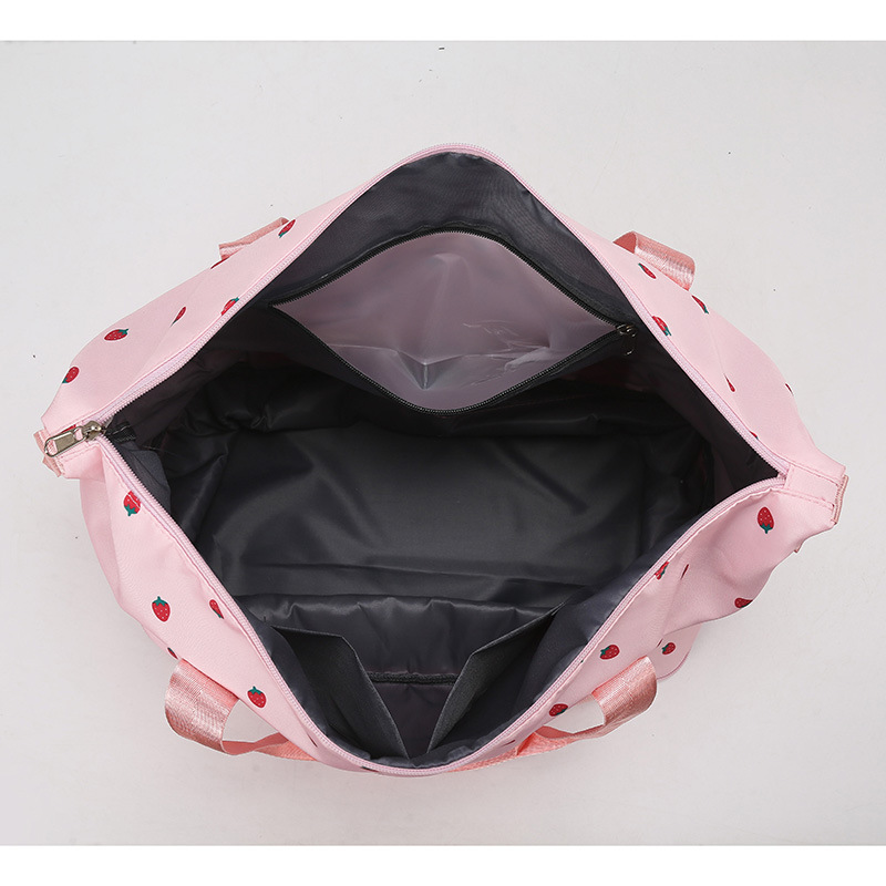New strawberry, fresh and clean, large-capacity retractable and expandable travel bag, swimming and fitness bag, student storage bag Application Scenario
