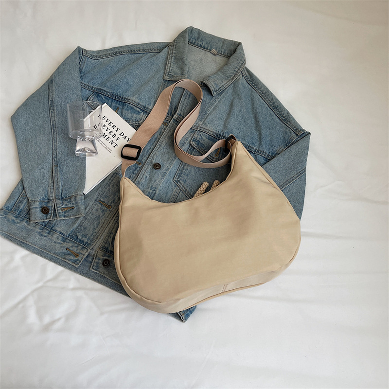 Casual bag for ladies 2024 Autumn/Winter new solid color versatile shoulder bag, large capacity crossbody bag, commuting dumpling bag Specification drawing