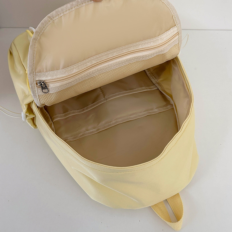 Forest-themed InS-style campus casual solid color schoolbag, simple and versatile lightweight backpack for girls, high school and college students' backpacks Application Scenario