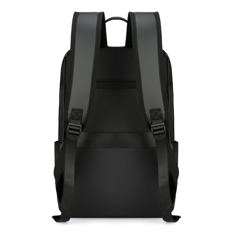 A new cross-border business commuting backpack for men, a casual travel computer bag with a high-end feel, large capacity and simple design Application Scenario