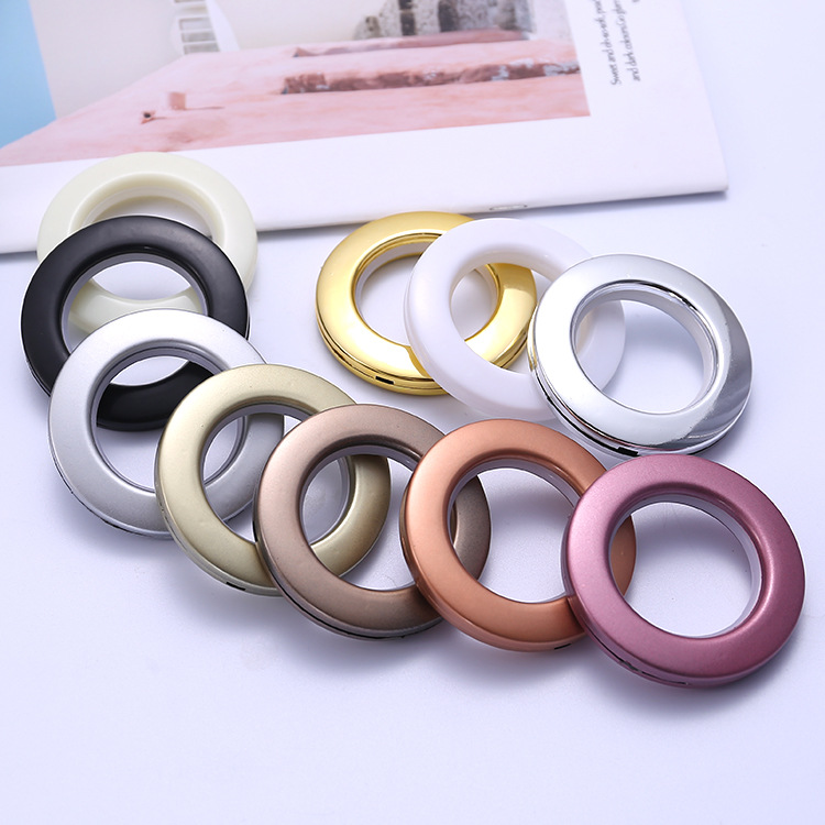 Foreign trade direct supply creative curtain rings, perforated curtain buckles, Roman rings, multi-color curtain accessories, Roman rings full figure
