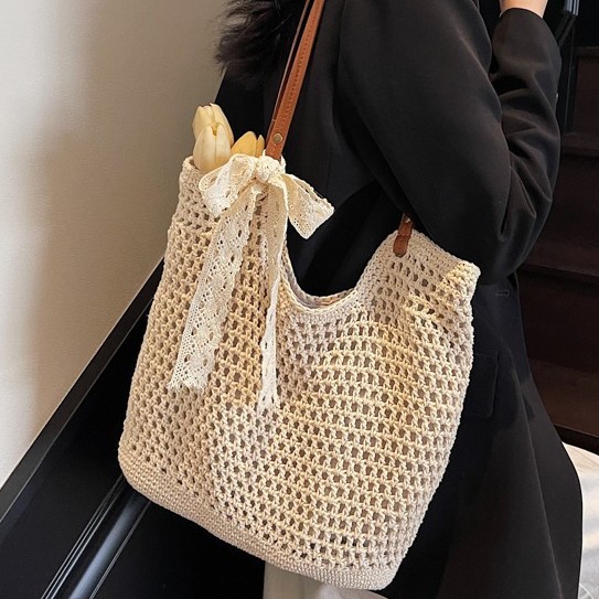 Beach holiday woven Tote bag for women, ins forest-themed artistic and casual, cotton thread hollowed-out net pattern woven single-shoulder bag Specification drawing