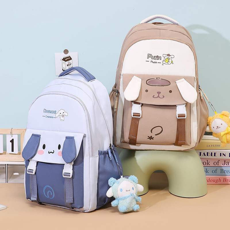 Large-capacity schoolbags for boys and girls, lightweight and spine-protecting children's cartoon backpacks for grades one, three and six full figure
