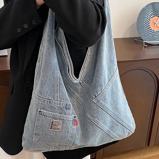 Washed denim tote bag 2024 autumn and winter new laid-back style single-shoulder bag for women, large-capacity versatile commuting bag details Picture