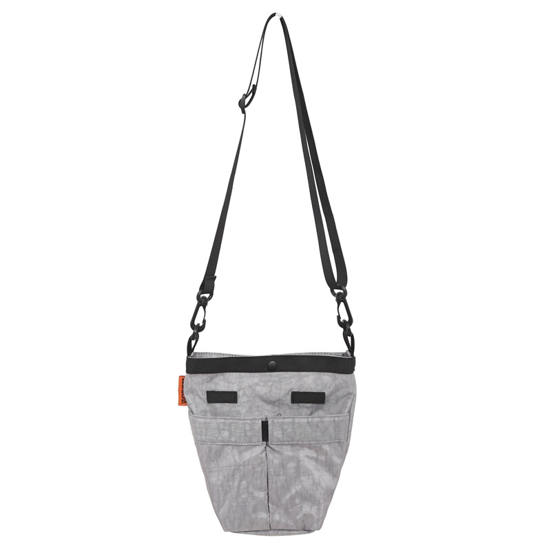 Simple fabric small bag for women, 2025 new style Japanese and Korean trendy nylon vertical phone bag, casual and versatile crossbody bag Item Picture