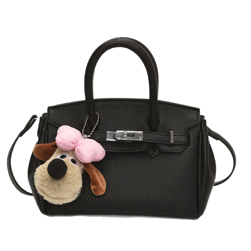A new, trendy and stylish single-shoulder crossbody bag for women in 2025, featuring a Korean-style high-end feel Item Picture