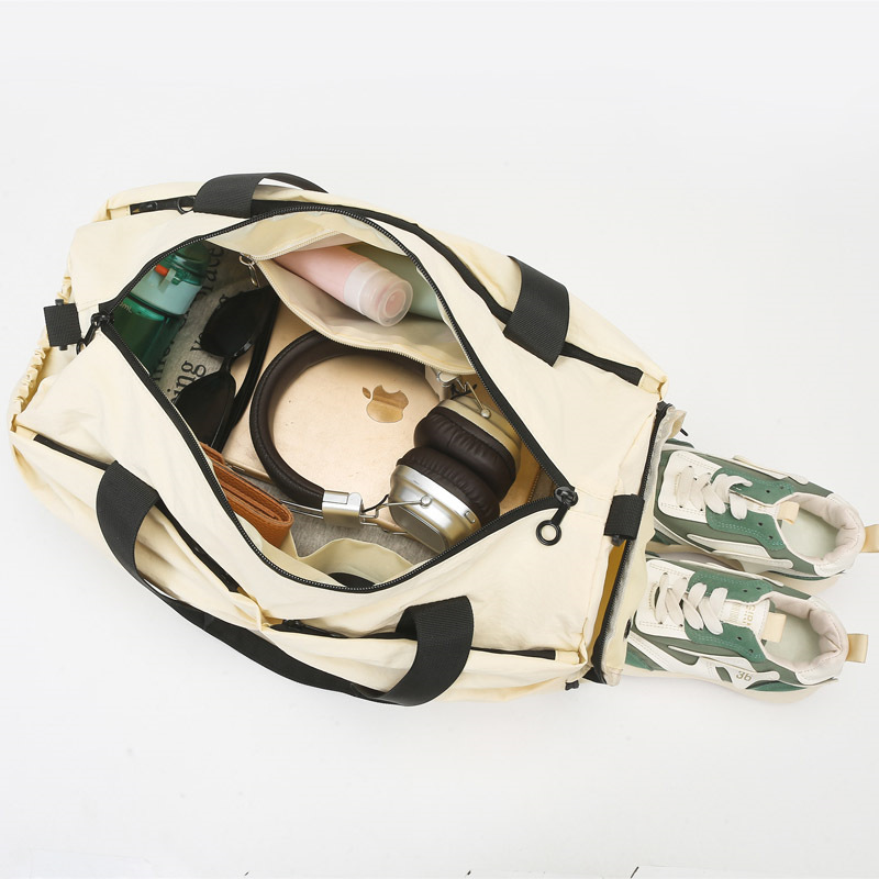 New travel bags with dry and wet separation, fitness bags, large-capacity yoga bags, short-distance business trip hand luggage bags, and single-shoulder bags Application Scenario
