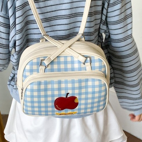 Niche makeup bag, large-capacity hand-held women's bag, fresh blue checkered single-shoulder bag, travel multi-functional and cute backpack Application Scenario