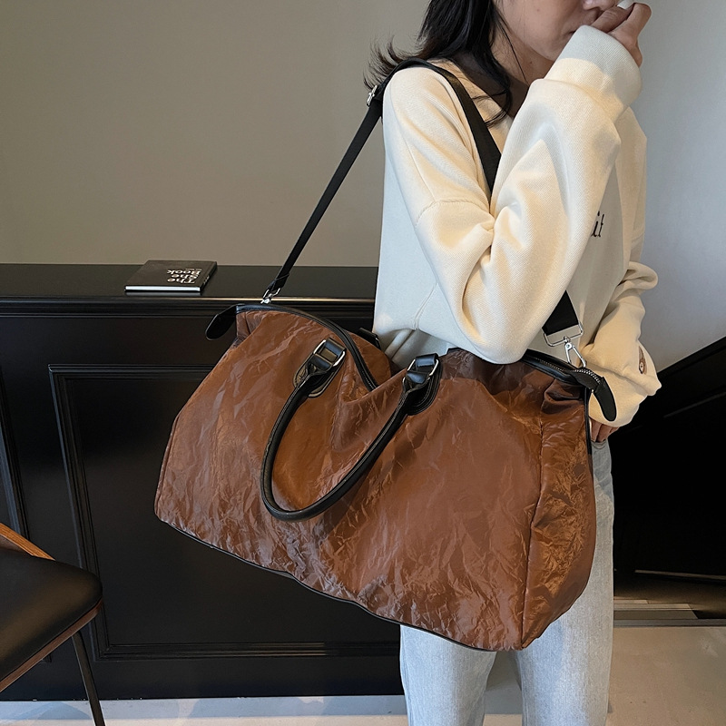 Solid-color simple short-distance travel bag, unisex carry-on bag, single-shoulder crossbody carry-on bag for pregnant women waiting for delivery details Picture