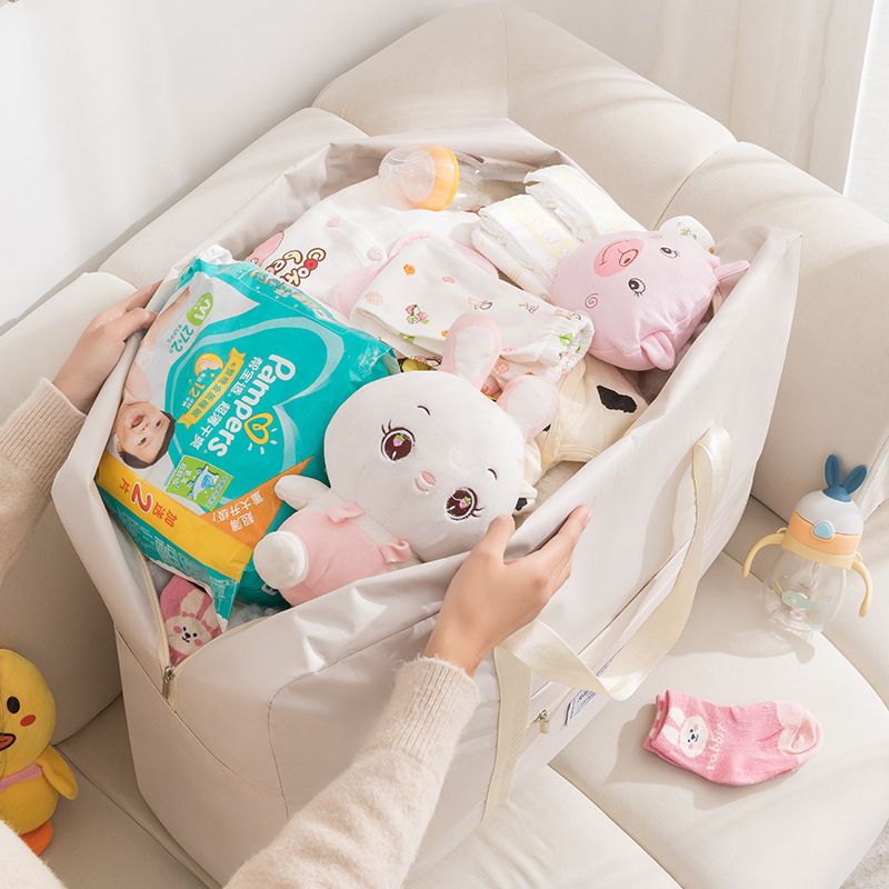 Folding cotton quilt storage bags, moving storage bags, short-distance luggage bags, handbags, large-capacity waterproof large travel bags Application Scenario