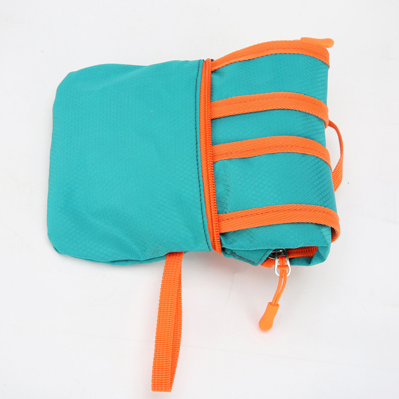 Children's outdoor hiking bag, folding backpack, ultra-light and portable travel and leisure backpack, primary school students' spring outing hiking bag Application Scenario