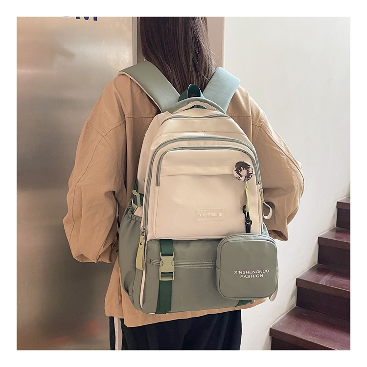 New Korean-style backpacks for high school, junior high school and college students, large-capacity schoolbags, women's casual commuting backpacks details Picture