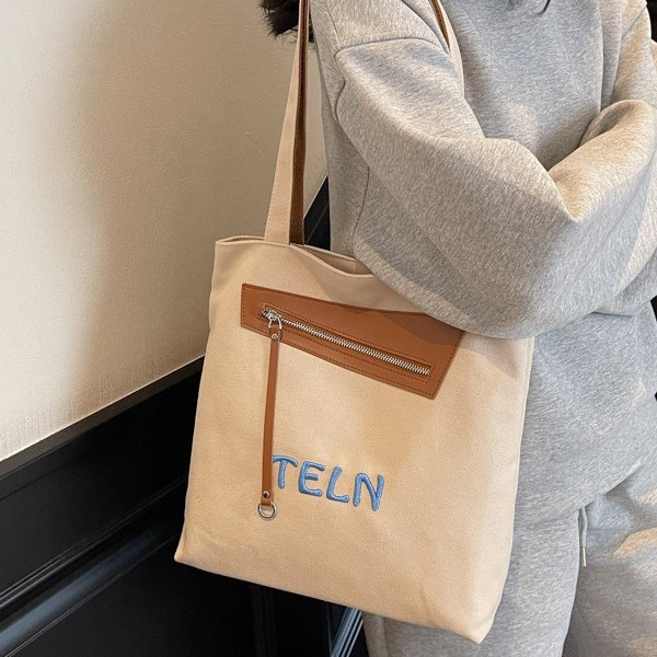 Color-blocking, fashionable, casual and versatile commuting canvas bag, large-capacity single-shoulder bag for women, hand-held special bag, and student book bag Specification drawing