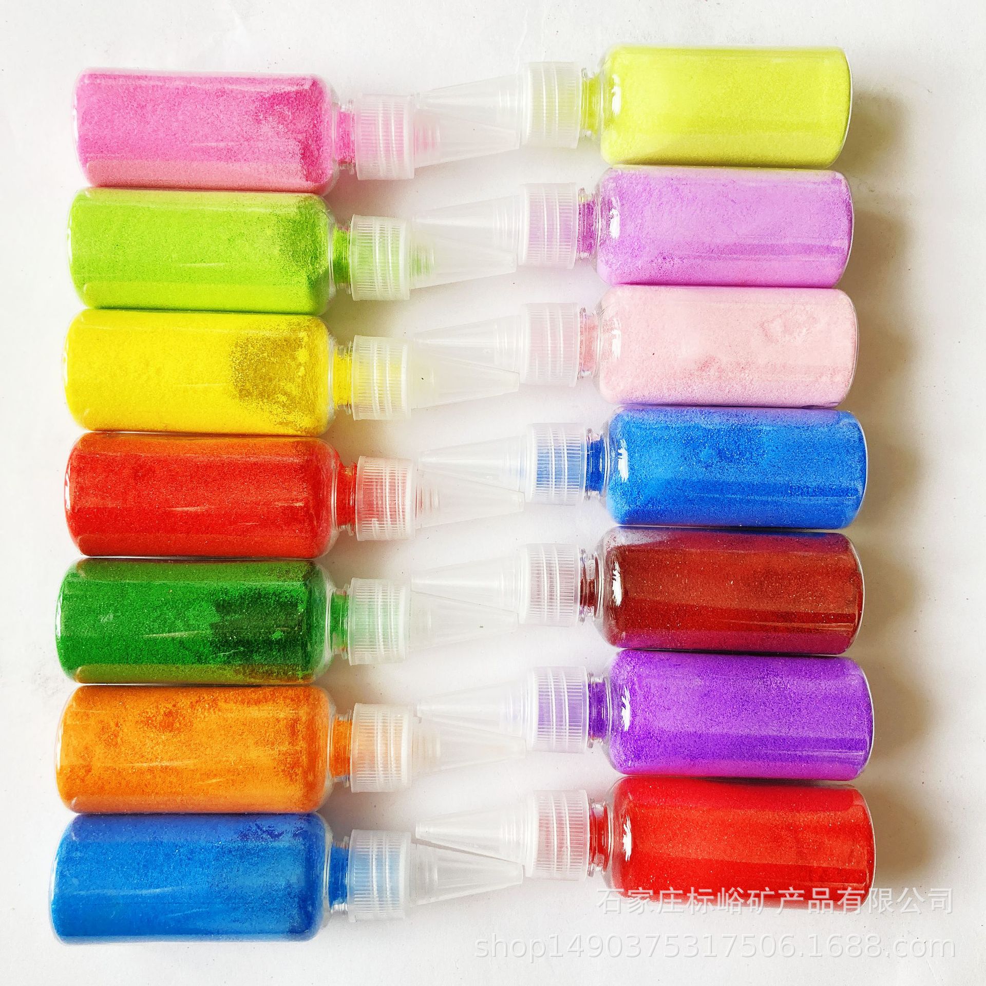 Children's early education toys, pointed-mouth bottles, sand painting, colored sand brushes, using 120-mesh fine sand and 24-color sand painting colored sand details Picture
