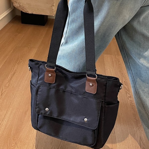 Cross-border commuting large-capacity canvas bag for women 2025 new style, fashionable and retro underarm bag, niche single-shoulder tote bag details Picture