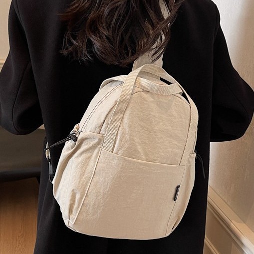 A lightweight and versatile casual backpack for women's shopping in 2024, a multi-functional chest bag, a sports bag and a fashionable travel bag Specification drawing