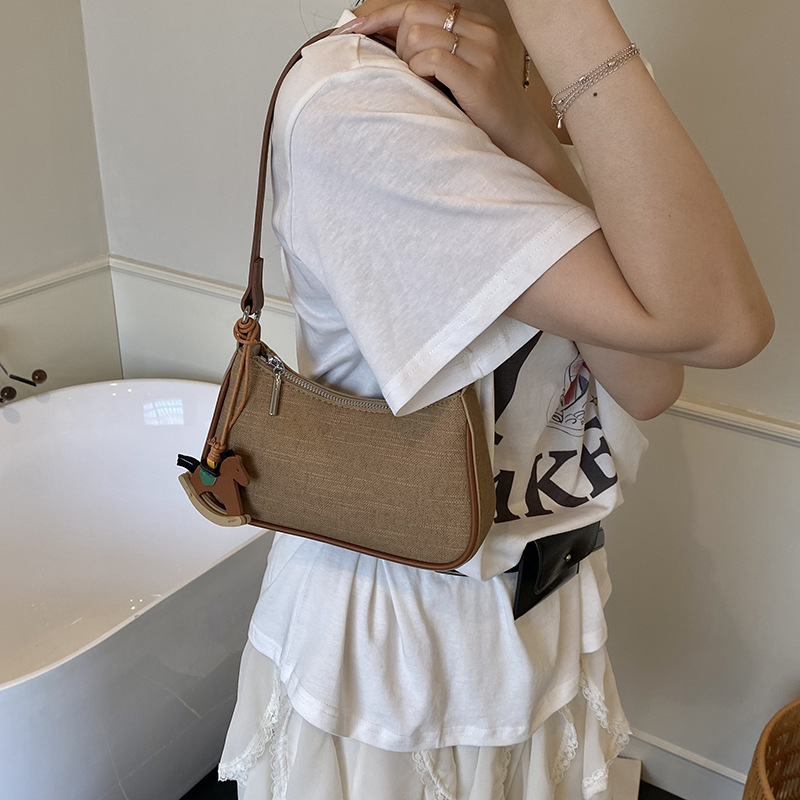 High-end underarm bag, 2025 new niche small square bag, trendy single-shoulder bag, fashionable handbag, patchwork crossbody bag Specification drawing
