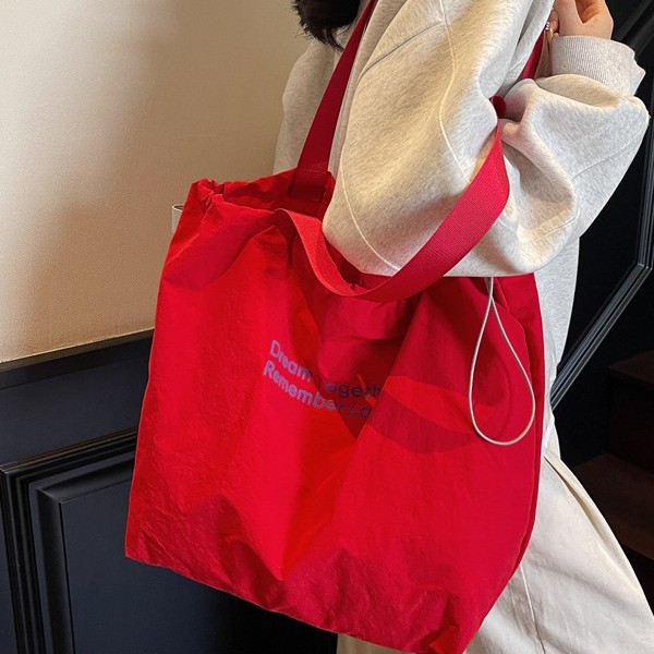 Solid color daily single fashion, casual, simple and lightweight folding handbag, casual shopping bag, shoulder bag, versatile bag Specification drawing
