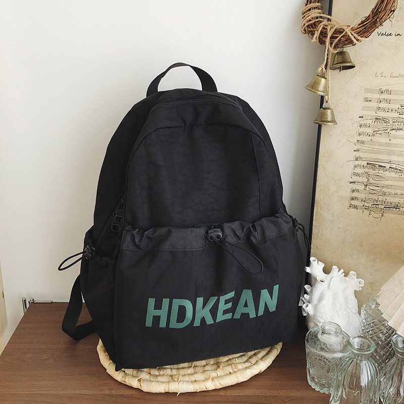 This is a stylish, casual, outdoor, large-capacity, lightweight, Korean-style commuting backpack for both men and women Specification drawing