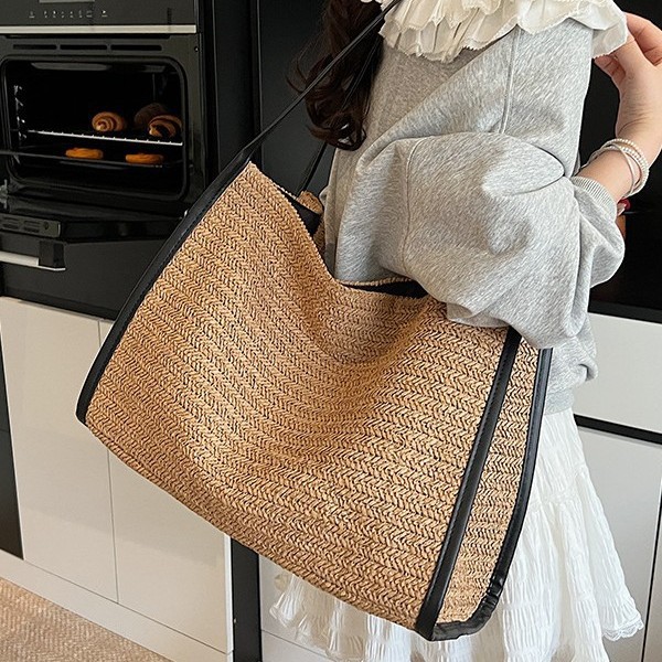 The new 2025 Korean-style casual high-end straw woven large-capacity tote bag for women is a versatile and high-quality single-shoulder bag for the summer trend season details Picture