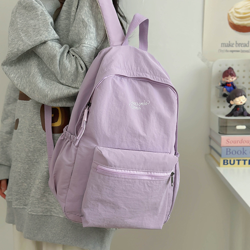 This is a niche college student sports, outdoor and mountaineering backpack for women's birthday. It is a lightweight and foldable backpack for women's travel details Picture