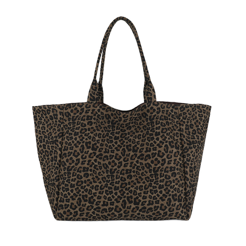 Korean ins laid-back retro leopard print 2024 new artistic single-shoulder crossbody bag, high-end and versatile student tote bag Item Picture