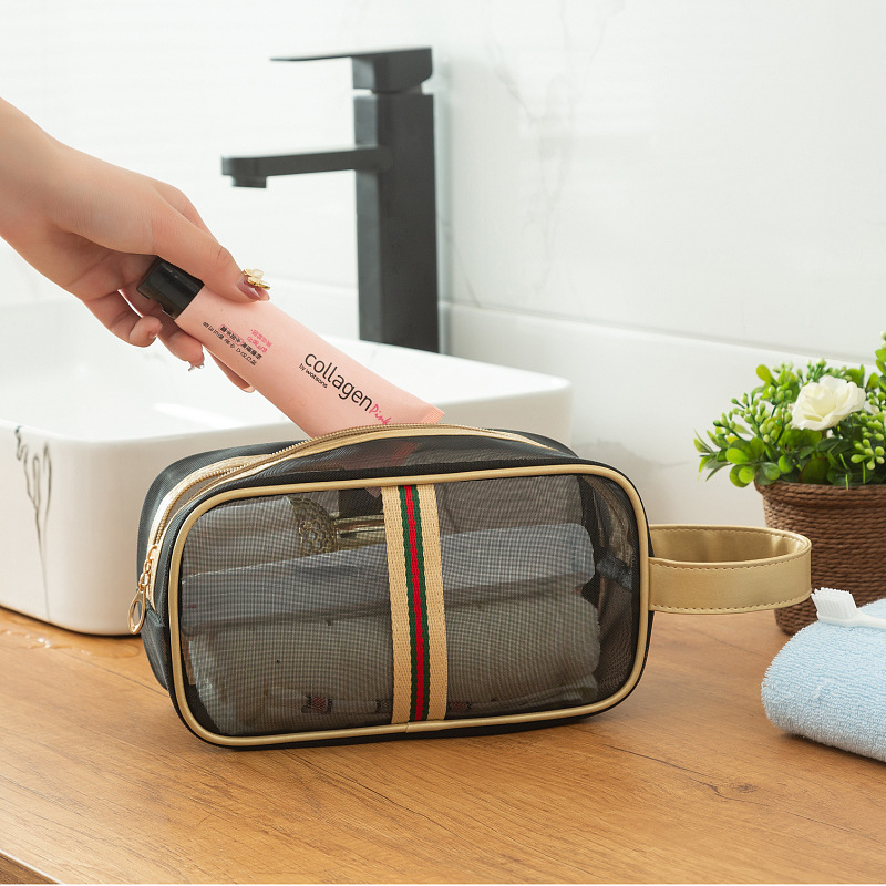Korean-style mesh hand-held storage toiletries and makeup bag, large-capacity travel transparent bag, portable and breathable toiletries storage bag Specification drawing
