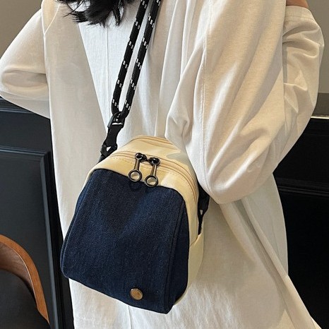 Women's mini, lightweight, multi-layered single-shoulder crossbody bag, men's sports cycling phone bag, small shell bag details Picture