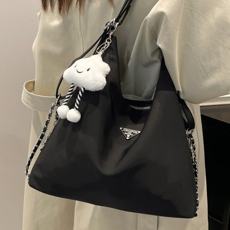 Large-capacity multi-functional three-in-one chain tote bag, nylon fabric backpack, class commuting, single-shoulder crossbody bag, casual full figure