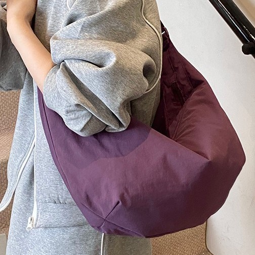 New large-capacity cloth dumpling bag for women, spring and summer, high-end style, versatile crossbody bag, fashionable and artistic single-shoulder bag full figure