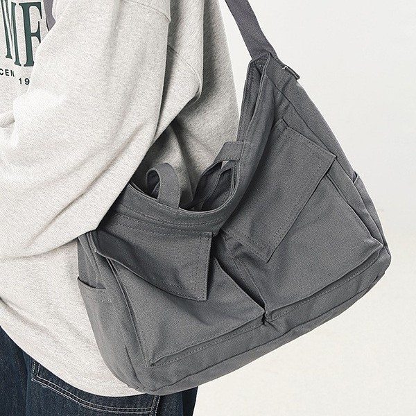 Workwear-style single-shoulder crossbody bag, men's and women's ins canvas bag, student class bag, street large-capacity artistic casual bag details Picture