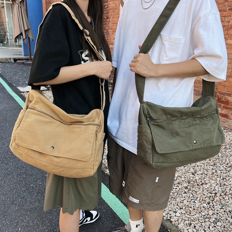 Japanese-style washed canvas bag, women's laid-back style, large-capacity crossbody bag, college student art class bag, simple postman bag full figure