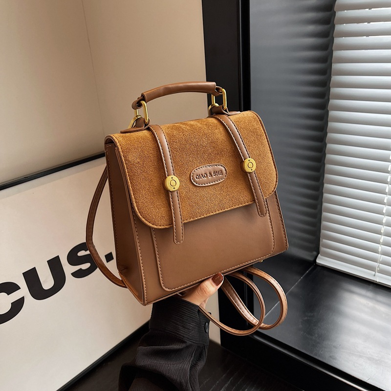 Japanese retro versatile small bag for women 2023 new color-blocking fashionable backpack, niche design commuting crossbody bag full figure