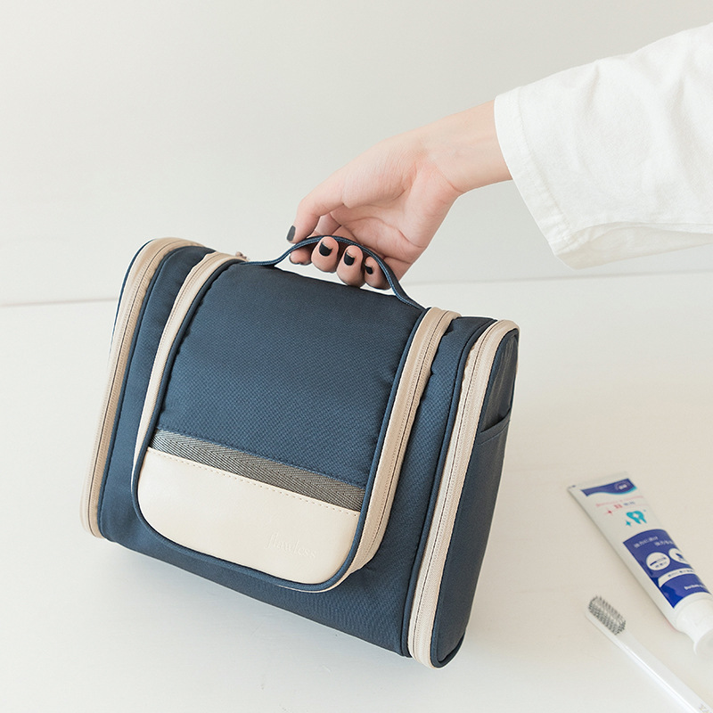 Hand-held thickened polyester double-opening toiletries and makeup bag with high appearance level, portable large-capacity travel hook storage bag full figure