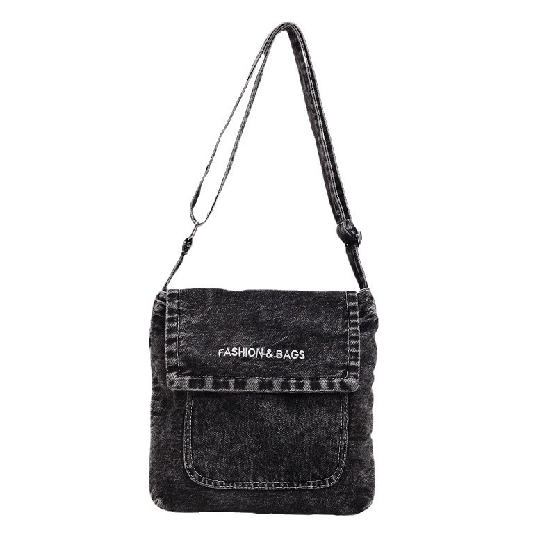 Retro denim bag for autumn and winter, a new Korean-style casual, fashionable and simple single-shoulder bag with a large capacity and a college-style crossbody bag Item Picture