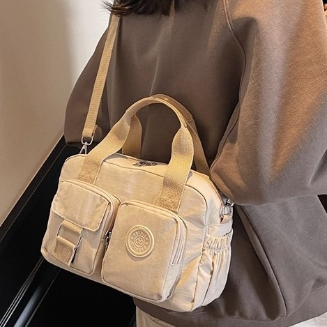 Spring/Summer New 2025 Fashionable, versatile, casual and simple nylon fabric hand-held multi-pocket workwear-style single-shoulder crossbody bag Specification drawing