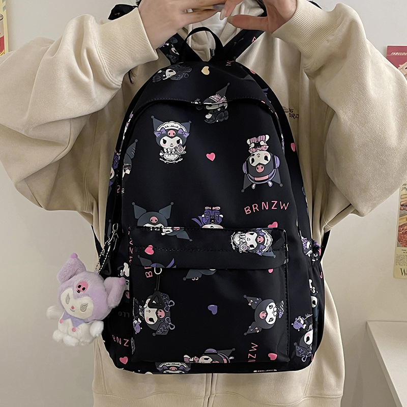 Cross-border schoolbags, large-capacity, lightweight and cute printed backpacks for junior high school students, travel backpacks for high school and primary school students Application Scenario