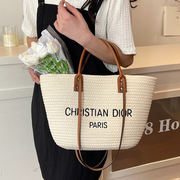 Cross-border 2025 Autumn New high-end, fashionable and versatile single-shoulder bag, women's large-capacity straw woven bag, tote bag details Picture