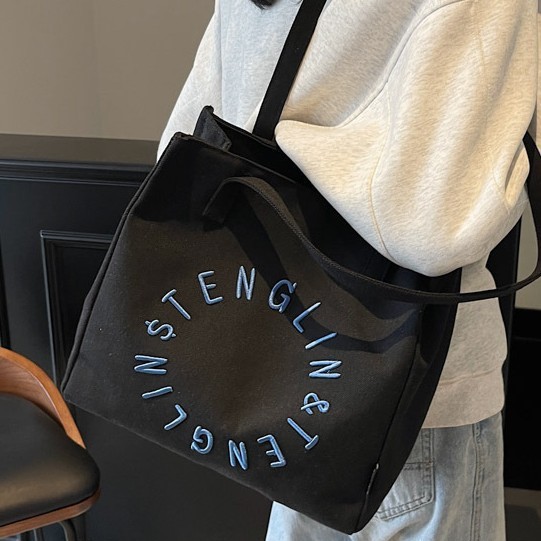 New best-selling Nordic-style simple large-capacity canvas bag, simple and versatile single-shoulder bag for students' commuting to class Specification drawing