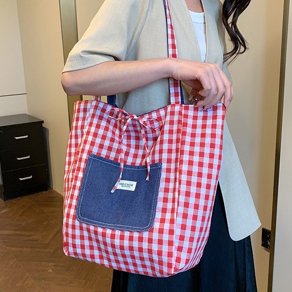 Double-sided backpack checkered canvas bag for women, high-end, light luxury, large-capacity bag, fashionable single-shoulder hand-carry tote bag full figure
