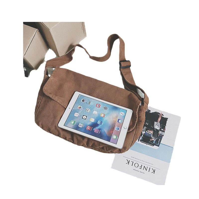 Crossbody bag, simple Japanese single-shoulder bag for women, casual retro style postman bag, college student class bag, washed canvas bag Item Picture