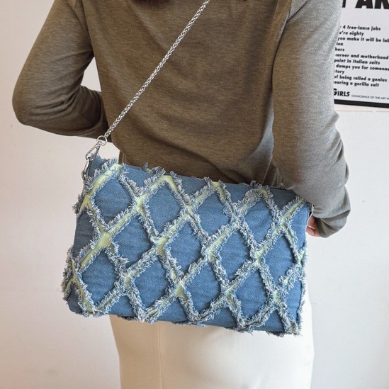 Niche design bag 2025 Spring/Summer Women's new cross-border envelope bag handbag, diamond-shaped chain single-shoulder crossbody bag full figure