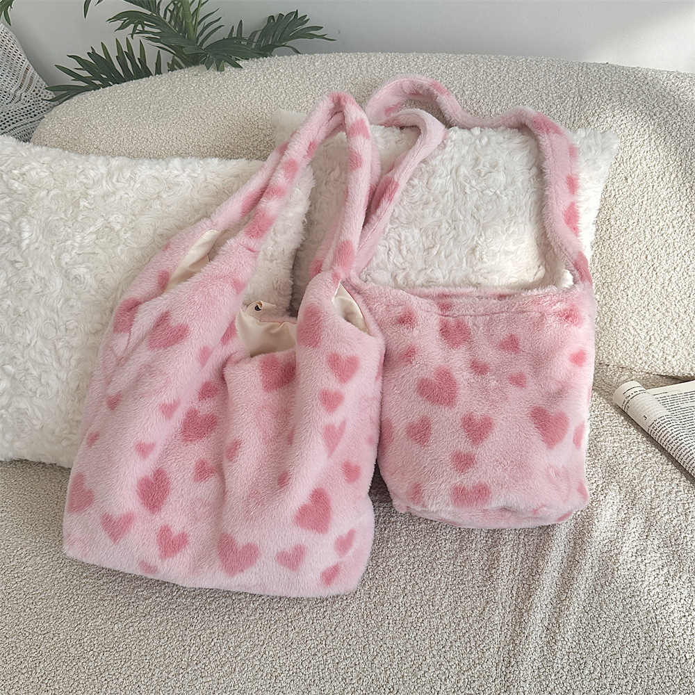 410261 Autumn and Winter New style love single-shoulder handbag, large capacity bucket bag, plush hand-carried underarm crossbody bag full figure