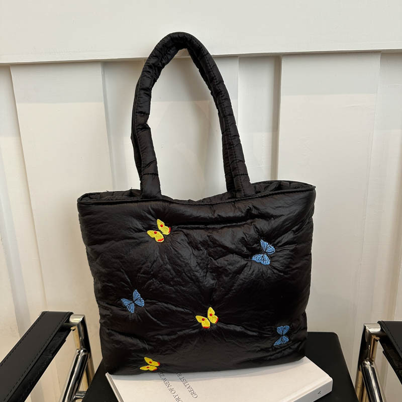 Embroidered butterfly casual commuting large capacity 2024 new autumn stylish and chic single-shoulder underarm tote bag full figure