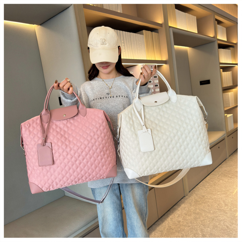 New large-capacity diamond-shaped luggage bag, short-distance travel boarding bag, lightweight storage bag, sports and fitness bag full figure