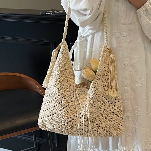Summer hollowed-out single-shoulder bag, large-capacity commuting cotton rope woven bag, vacation and casual seaside bag, ladies' casual bag Specification drawing