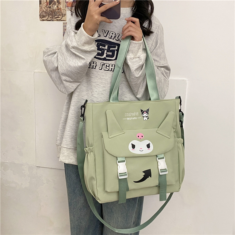 Cute Japanese and Korean cartoon single-shoulder bags, crossbody tote bags, class tutorial bags for junior high school, senior high school and college students, canvas bags Application Scenario