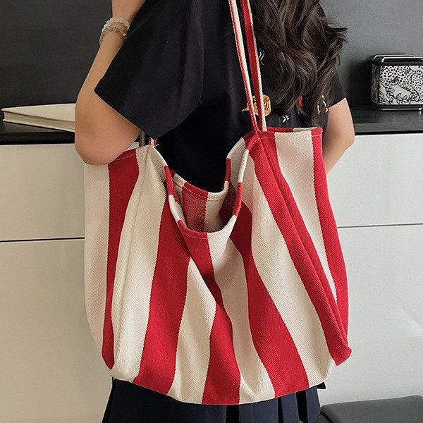 Korean retro artistic handbag, simple and fresh striped canvas bag, casual and fashionable, large-capacity single-shoulder women's bag full figure