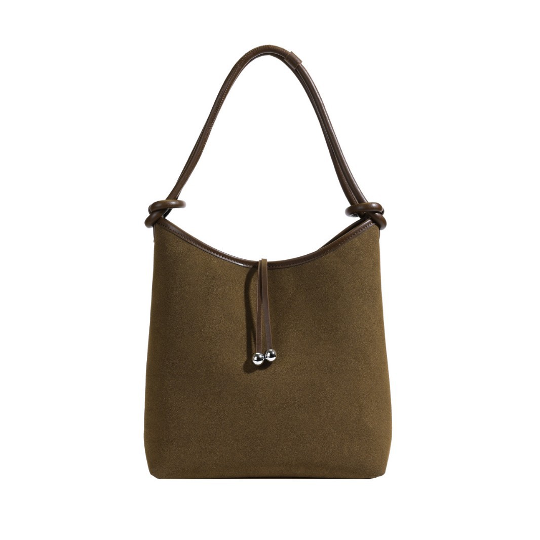 Fashionable large-capacity women's 2024 autumn/winter retro single-shoulder bag, Korean-style niche high-end casual women's underarm bag Item Picture
